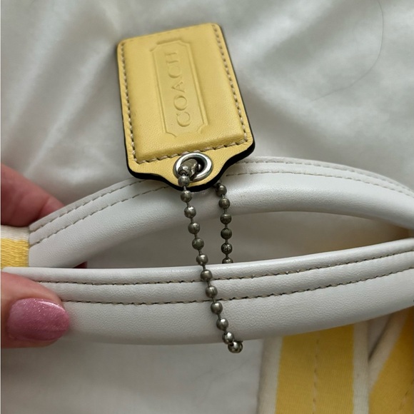 Coach multi color hand bag - Picture 10 of 11